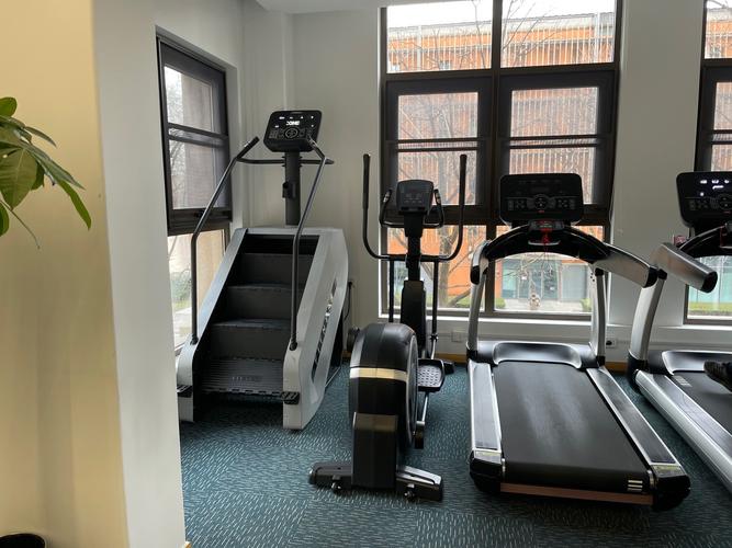 黑骏马健身房山大南路有何特色？-第2张图片-德高鼎泰便民中心