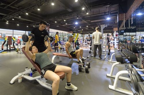 贵港麦肯健身会所年卡-第3张图片-德高鼎泰便民中心