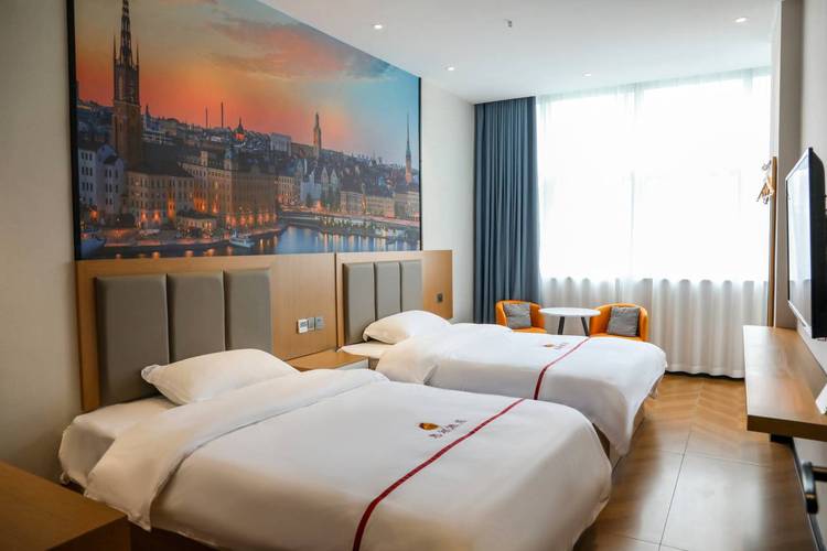 株洲主题电影酒店怎么预订？-第1张图片-德高鼎泰便民中心