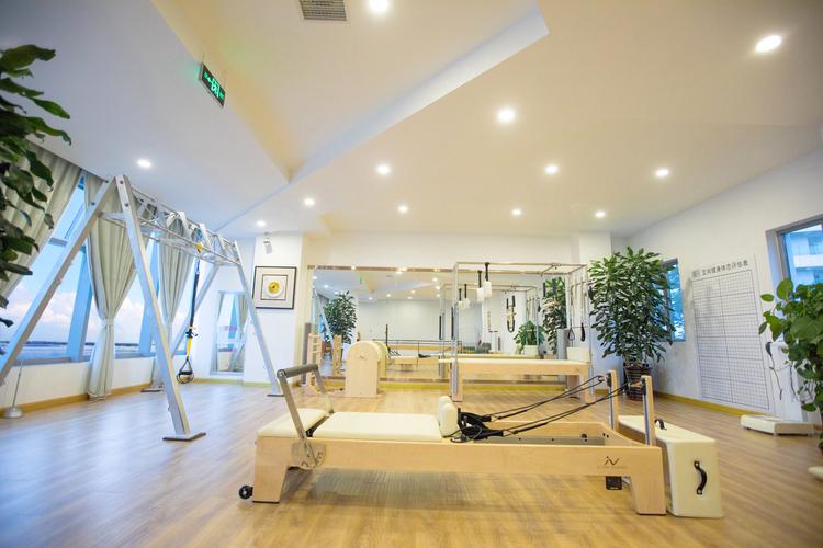 Hot私教健身工作室，为何值得选？-第1张图片-德高鼎泰便民中心