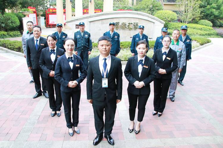 商业物业服务人员如何科学配备？-第1张图片-德高鼎泰便民中心