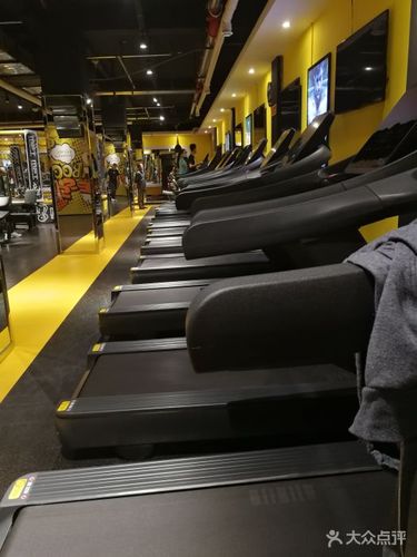 青岛52健身几点开门？-第1张图片-德高鼎泰便民中心