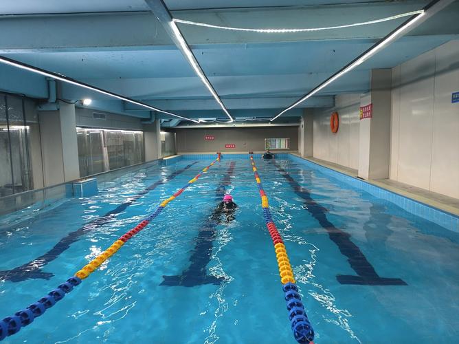 方庄晶城阳光游泳健身-第1张图片-德高鼎泰便民中心 方庄晶城阳光游泳健身-第1张图片-德高鼎泰便民中心