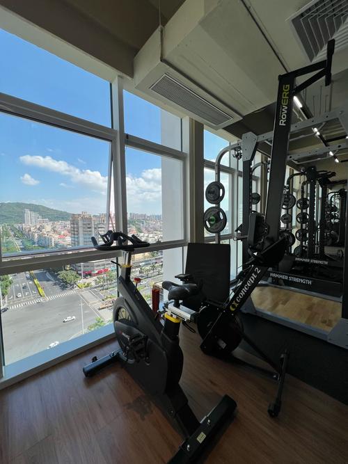 厦门威斯汀酒店健身房-第1张图片-德高鼎泰便民中心