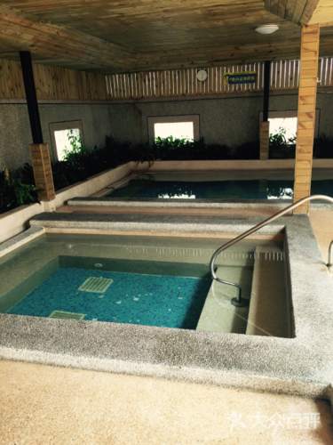 棕榈泉水体健身俱乐部-第2张图片-德高鼎泰便民中心