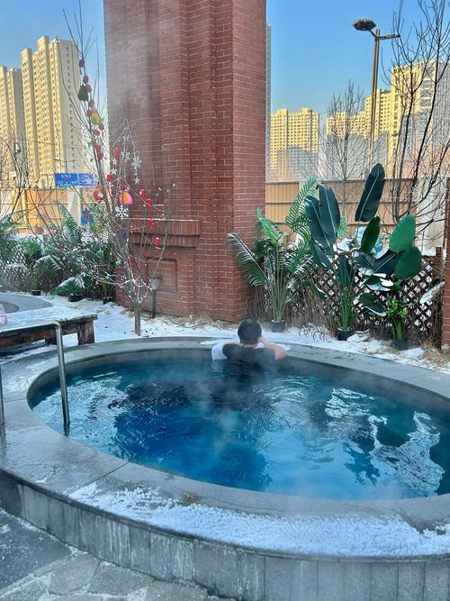 水城温泉森林酒店怎么预订最划算？-第2张图片-德高鼎泰便民中心