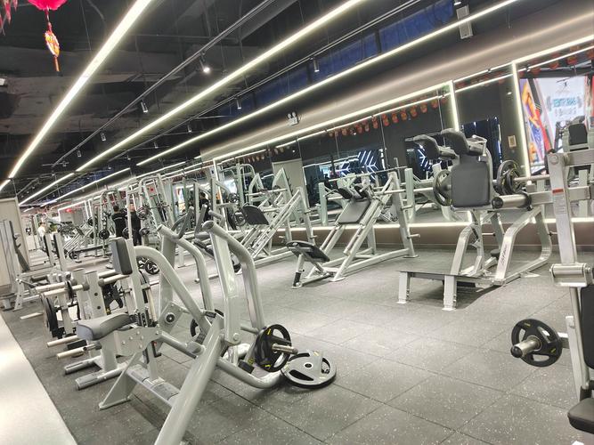 潍坊健身俱乐部有哪些推荐？-第1张图片-德高鼎泰便民中心