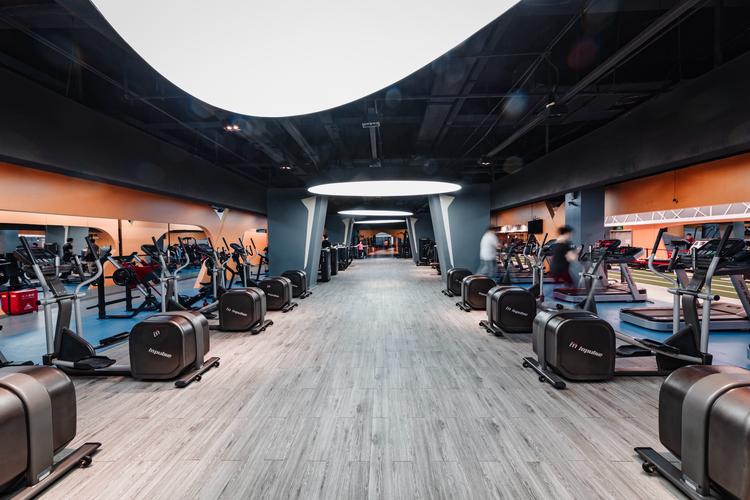 柳州万达健身房办卡费用多少？-第1张图片-德高鼎泰便民中心