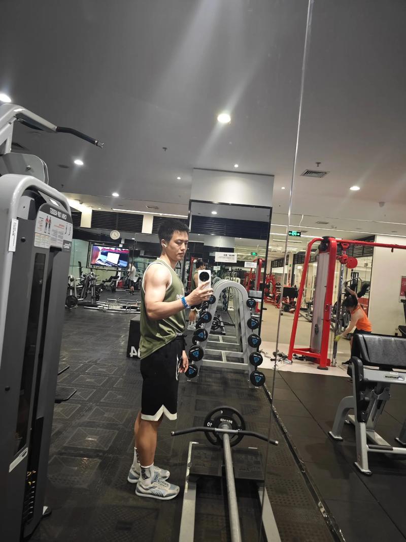 宝力豪健身7天体验卡，如何领？-第3张图片-德高鼎泰便民中心