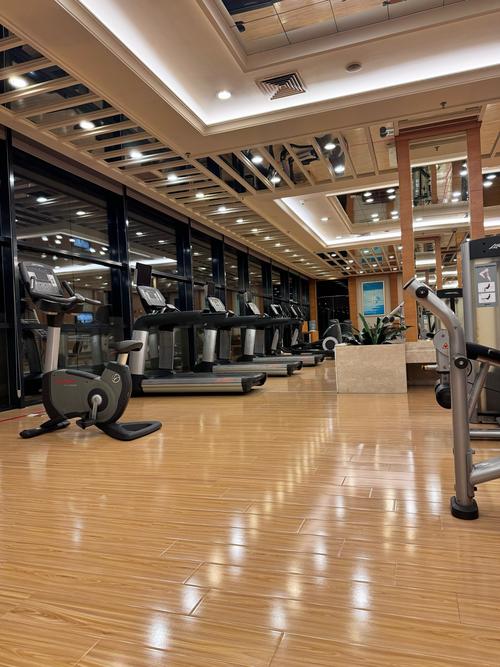 南翔邦臣健身房设施如何？-第2张图片-德高鼎泰便民中心