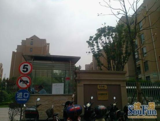 保利阳光湖畔物业电话是多少？-第1张图片-德高鼎泰便民中心