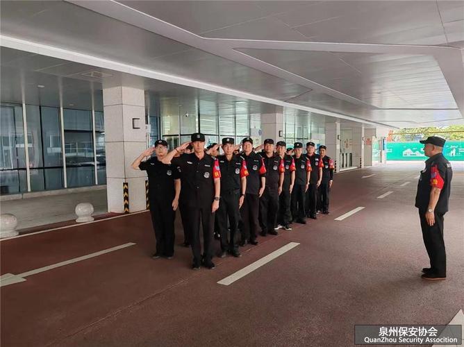 物业保安为何要搞军事队列培训?-第2张图片-德高鼎泰便民中心 物业保安为何要搞军事队列培训?-第2张图片-德高鼎泰便民中心