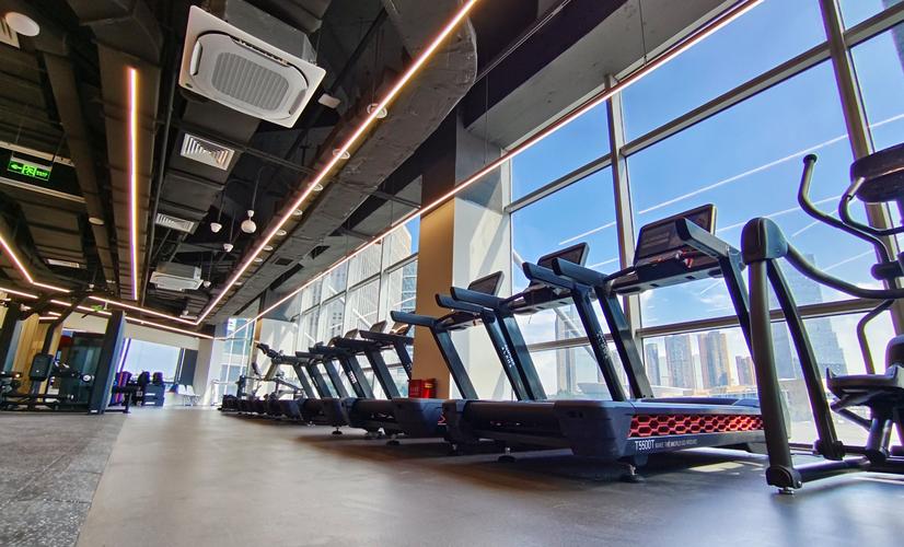 成都优品道广场健身房怎么样?-第1张图片-德高鼎泰便民中心 成都优品道广场健身房怎么样?-第1张图片-德高鼎泰便民中心