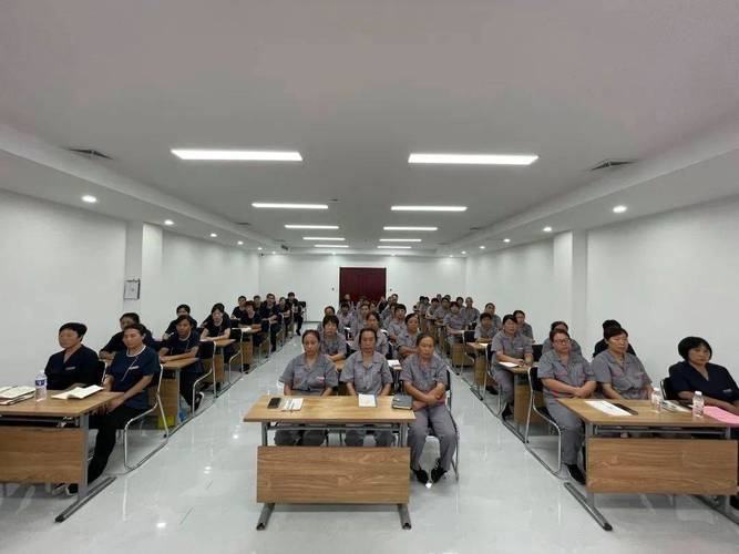 物业管理师管理员培训内容有哪些？-第2张图片-德高鼎泰便民中心