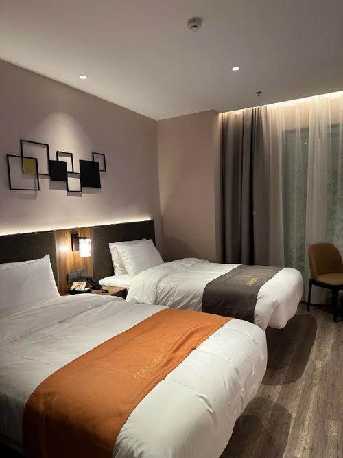 吕梁如家广场酒店预订-第1张图片-德高鼎泰便民中心