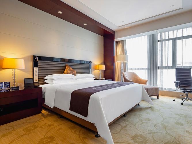 广州伯爵国际酒店预订怎么操作最划算?-第1张图片-德高鼎泰便民中心 广州伯爵国际酒店预订怎么操作最划算?-第1张图片-德高鼎泰便民中心