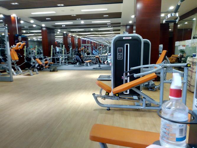 海口国兴大润发健身房怎么样?-第1张图片-德高鼎泰便民中心 海口国兴大润发健身房怎么样?-第1张图片-德高鼎泰便民中心