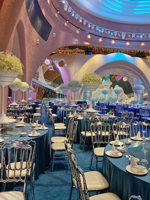 半岛酒店婚宴酒席怎么预订？-第2张图片-德高鼎泰便民中心