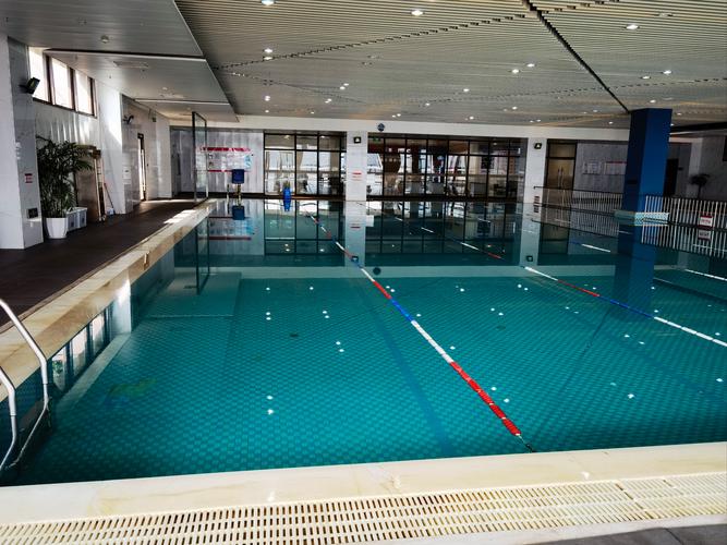 大连健身房带泳池的怎么选？-第3张图片-德高鼎泰便民中心