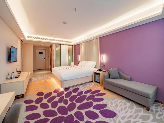 上海金山主题酒店怎么预订最优惠？-第1张图片-德高鼎泰便民中心