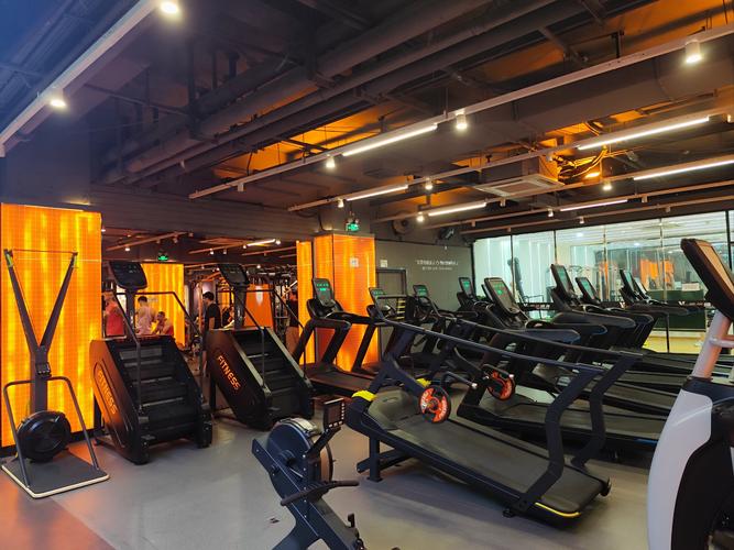 榆林怀远曼哈顿健身房靠谱吗？-第1张图片-德高鼎泰便民中心