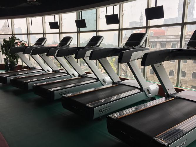 华钜奥体健身会所怎么样？-第1张图片-德高鼎泰便民中心