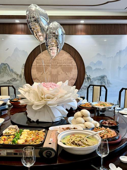 杭州富阳吃饭酒店怎么预订最方便？-第1张图片-德高鼎泰便民中心