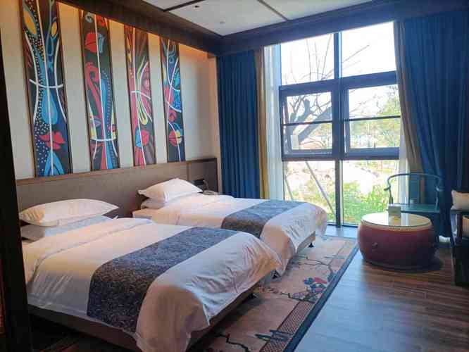 婺源情趣主题酒店预订有何特别？-第2张图片-德高鼎泰便民中心