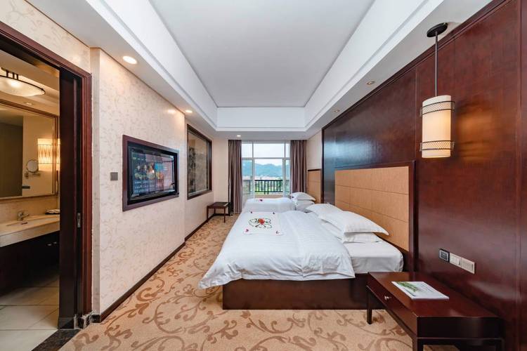 江门恩平温泉酒店怎么预订最划算？-第2张图片-德高鼎泰便民中心