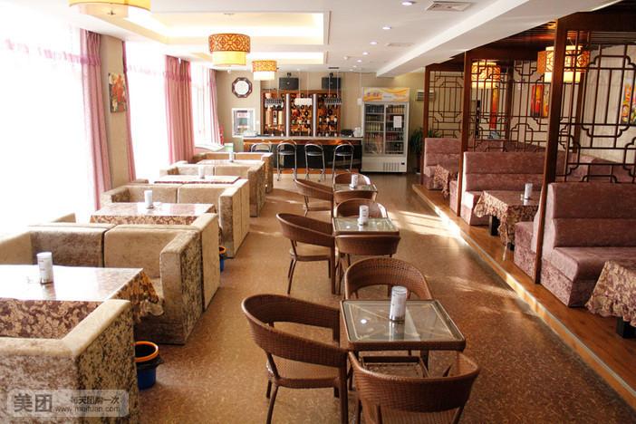 紫云华庭游泳健身会所-第1张图片-德高鼎泰便民中心 紫云华庭游泳健身会所-第1张图片-德高鼎泰便民中心