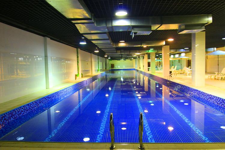 新疆天山明珠酒店怎么预订最优惠?-第2张图片-德高鼎泰便民中心 新疆天山明珠酒店怎么预订最优惠?-第2张图片-德高鼎泰便民中心