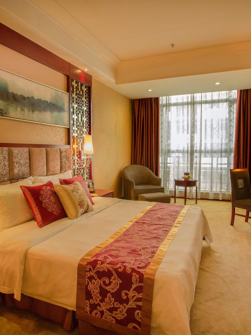 广西柳州龙城酒店怎么预订最划算？-第2张图片-德高鼎泰便民中心