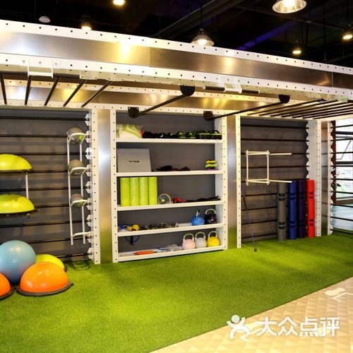 亚斯特健身游泳俱乐部有哪些特色服务?-第2张图片-德高鼎泰便民中心 亚斯特健身游泳俱乐部有哪些特色服务?-第2张图片-德高鼎泰便民中心