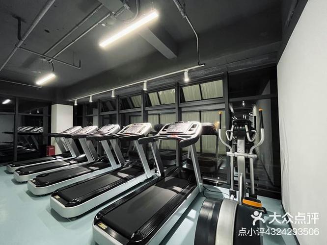 呼市英派斯健身俱乐部-第3张图片-德高鼎泰便民中心