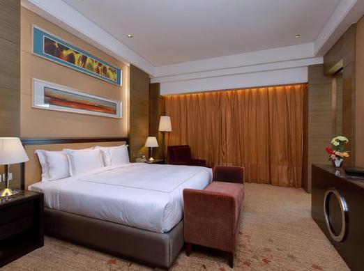 南京假期皇冠酒店怎么预订最划算?-第1张图片-德高鼎泰便民中心 南京假期皇冠酒店怎么预订最划算?-第1张图片-德高鼎泰便民中心