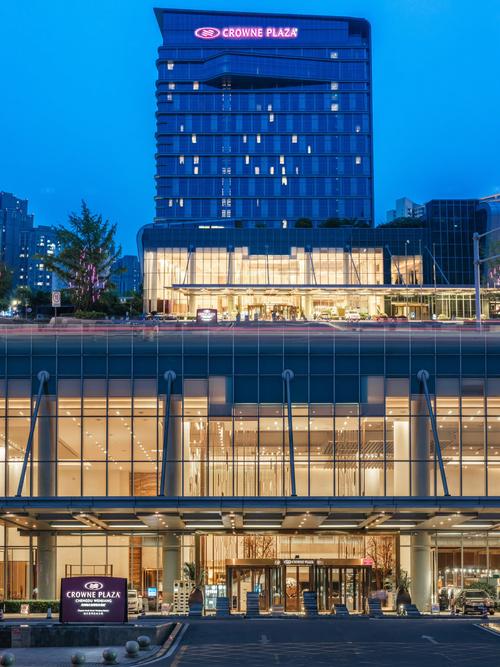 成都温江广场酒店怎么预订最优惠?-第1张图片-德高鼎泰便民中心 成都温江广场酒店怎么预订最优惠?-第1张图片-德高鼎泰便民中心