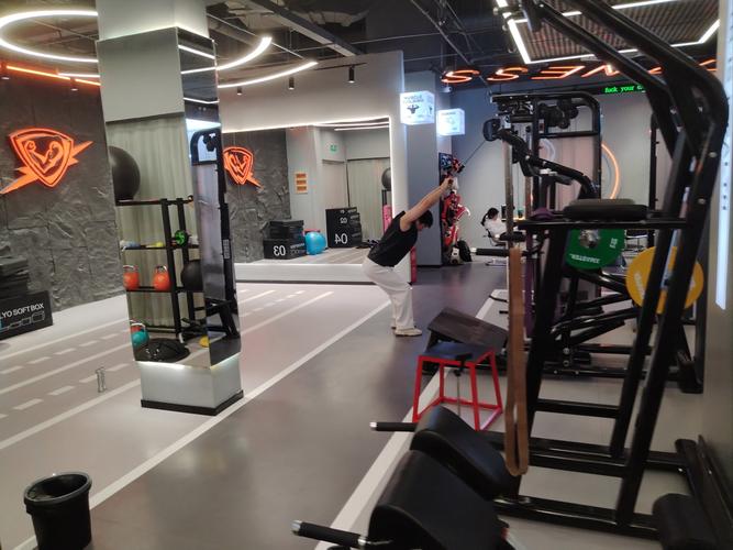 石家庄先天下超越健身有何特色优势？-第3张图片-德高鼎泰便民中心