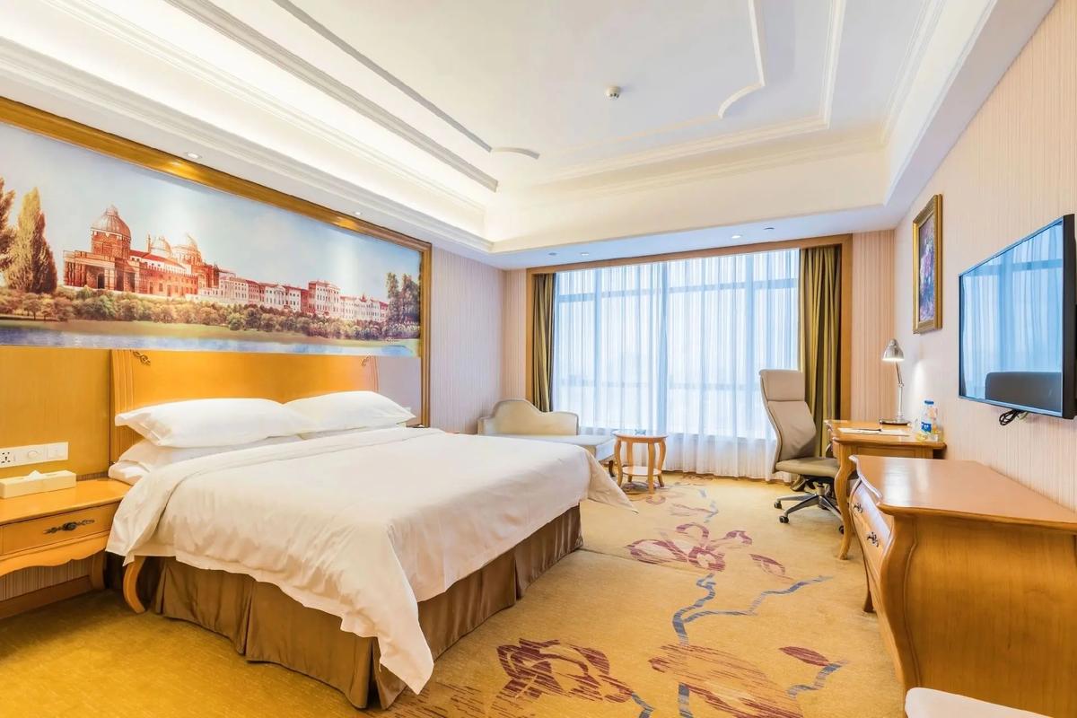 昌吉新世纪酒店怎么预订最划算？-第2张图片-德高鼎泰便民中心