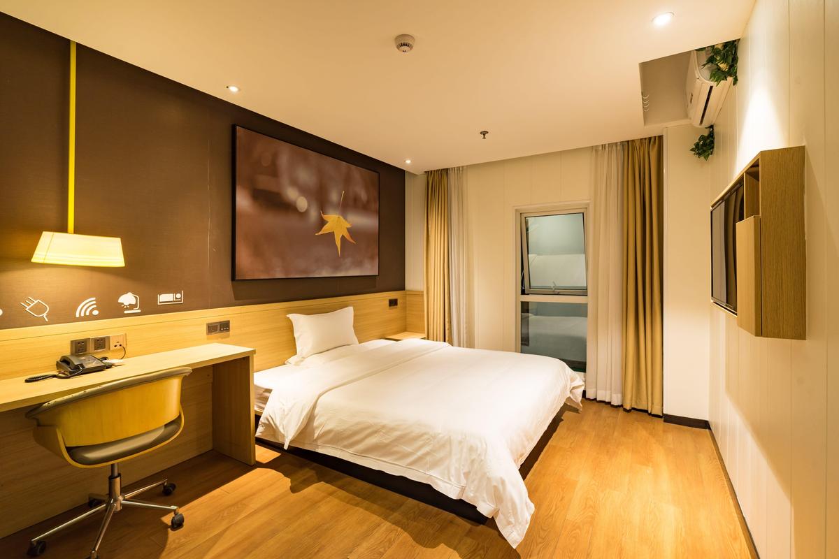 原重庆宾馆怎么预订？-第2张图片-德高鼎泰便民中心