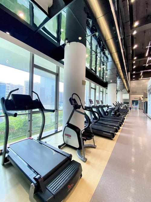 乌鲁木齐曼哈顿健身卡怎么买划算？-第2张图片-德高鼎泰便民中心