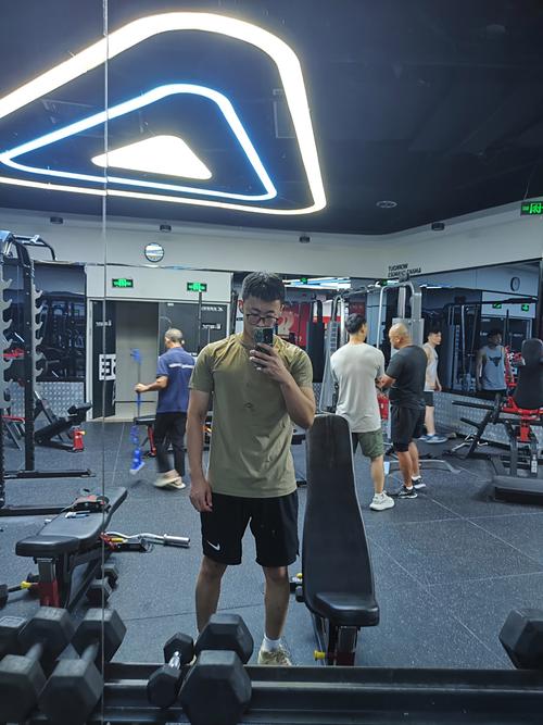 黄岛英派斯健身俱乐部怎么样？-第2张图片-德高鼎泰便民中心