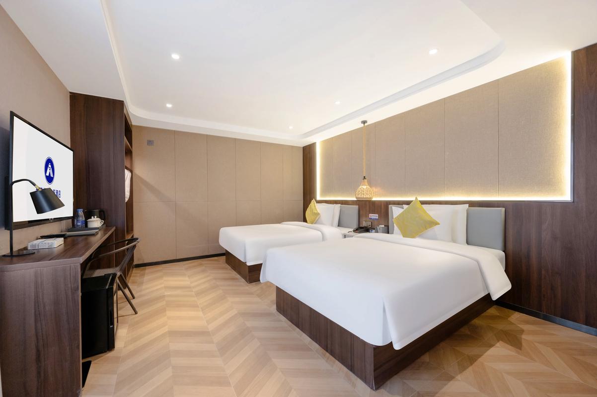 东营新疆主题酒店怎么预订?-第1张图片-德高鼎泰便民中心 东营新疆主题酒店怎么预订?-第1张图片-德高鼎泰便民中心