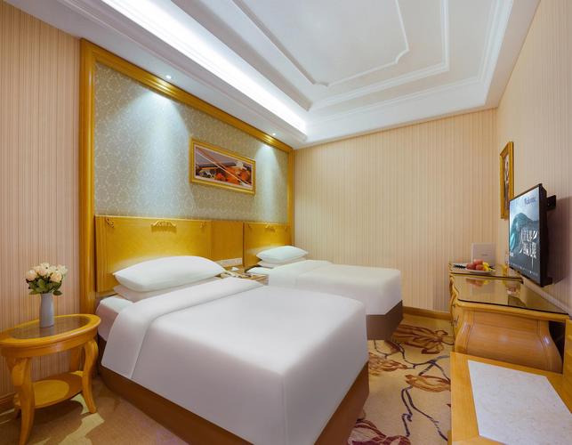 南京汽车东站酒店怎么预订最方便?-第3张图片-德高鼎泰便民中心 南京汽车东站酒店怎么预订最方便?-第3张图片-德高鼎泰便民中心