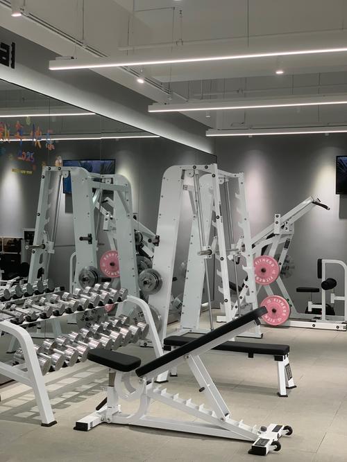 亚特健身科技路西口具体位置在哪？-第2张图片-德高鼎泰便民中心