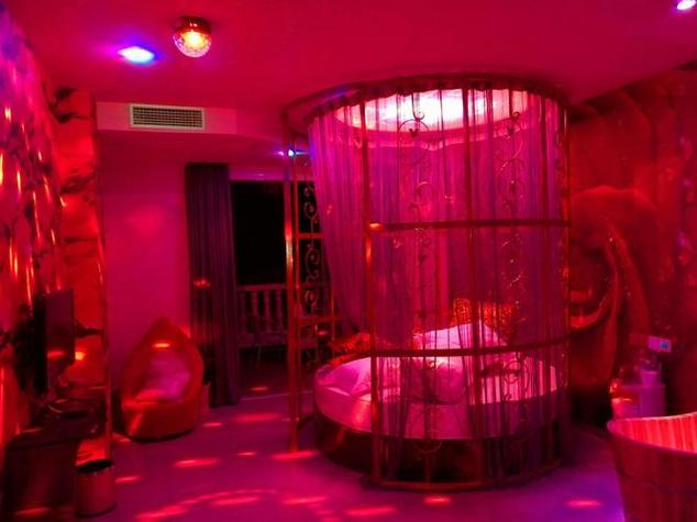 广西情趣主题酒店预订要注意什么?-第3张图片-德高鼎泰便民中心 广西情趣主题酒店预订要注意什么?-第3张图片-德高鼎泰便民中心