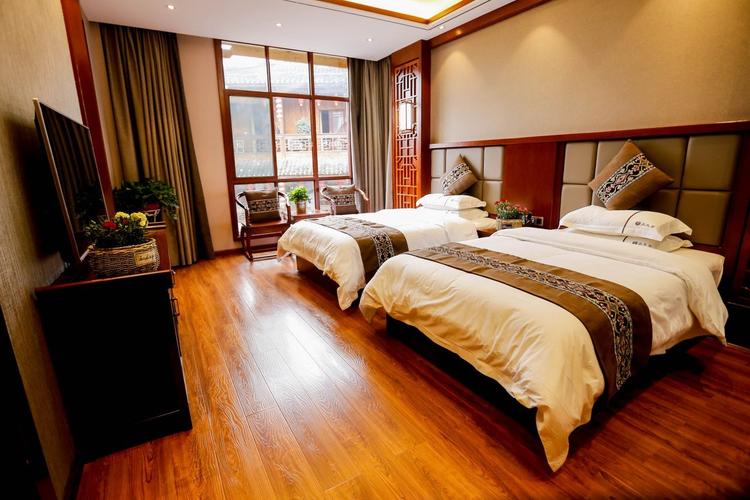 芙蓉古镇附近酒店怎么选？-第3张图片-德高鼎泰便民中心