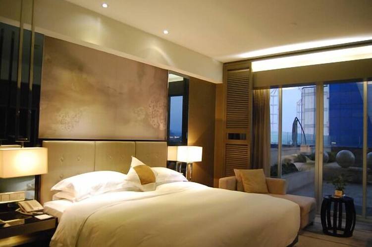 温州家庭套房酒店怎么预订最划算？-第3张图片-德高鼎泰便民中心