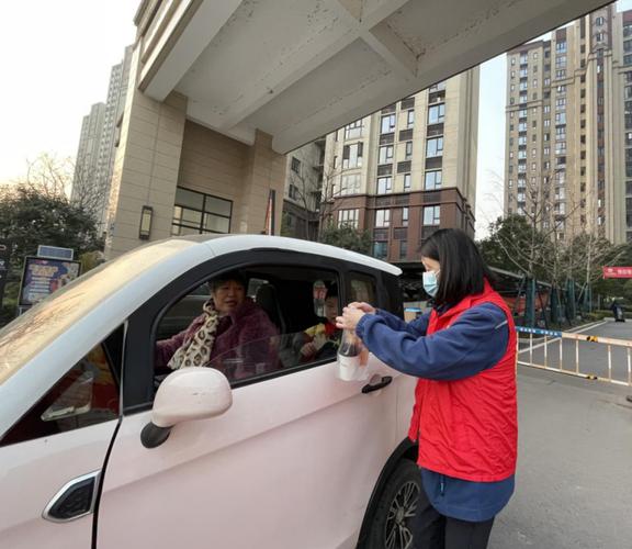 碧桂园物业分公司经理有何职责与挑战?-第3张图片-德高鼎泰便民中心 碧桂园物业分公司经理有何职责与挑战?-第3张图片-德高鼎泰便民中心