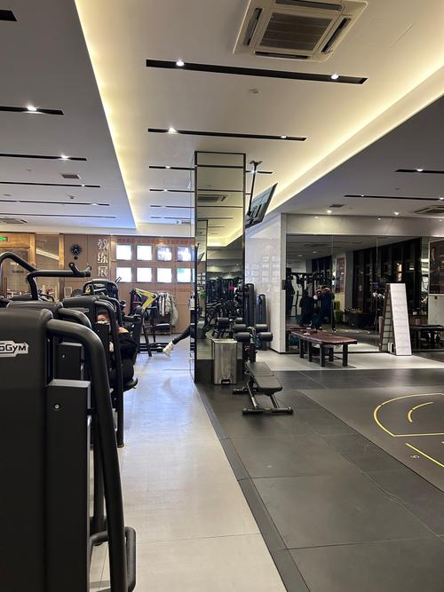 重庆江北五里店健身房怎么样？-第2张图片-德高鼎泰便民中心