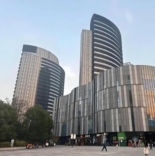 淮海中华大厦物业电话是多少？-第3张图片-德高鼎泰便民中心